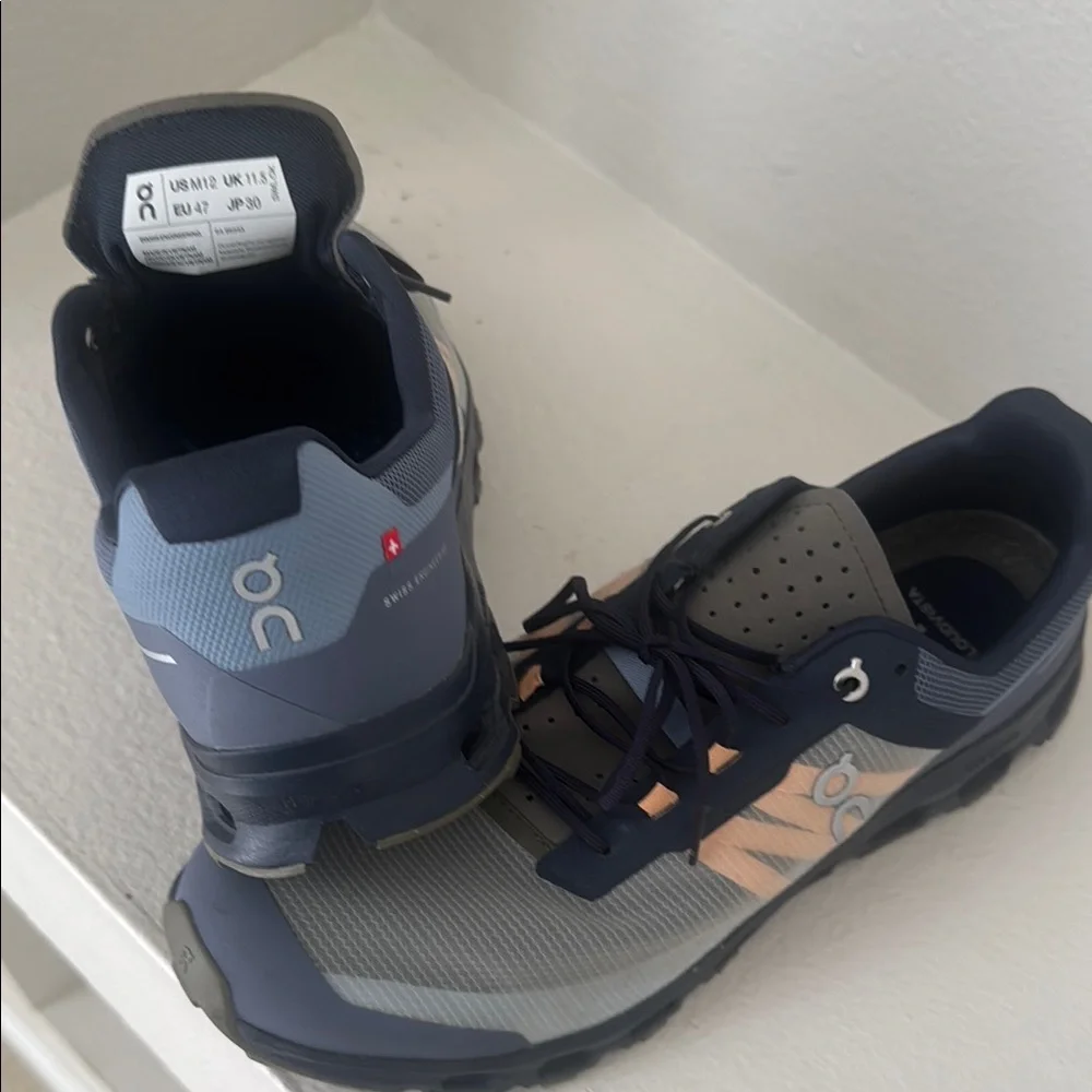 On Running Men's Cloudvista Gray with Peach Accent Training Shoes